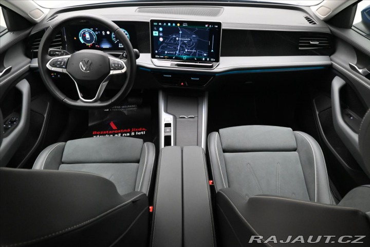 Volkswagen Passat 2,0 TDI 110 kW DSG Busine 2024