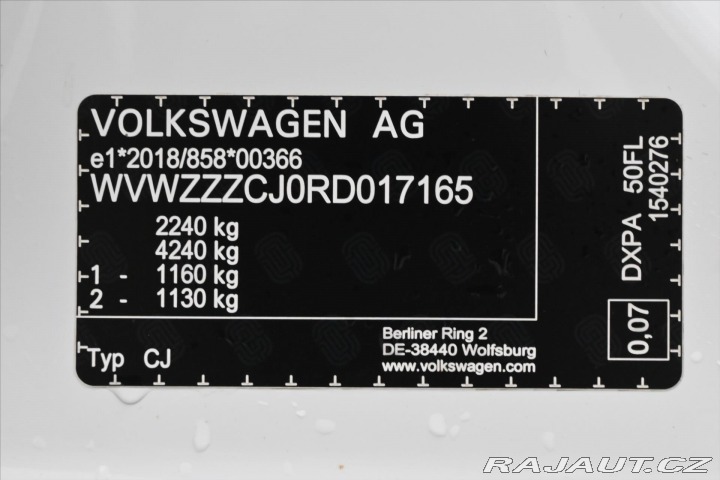 Volkswagen Passat 2,0 TDI 110 kW DSG Busine 2024