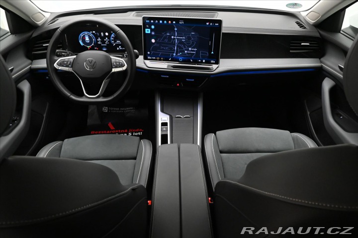 Volkswagen Passat 2,0 TDI 110 kW DSG Busine 2024