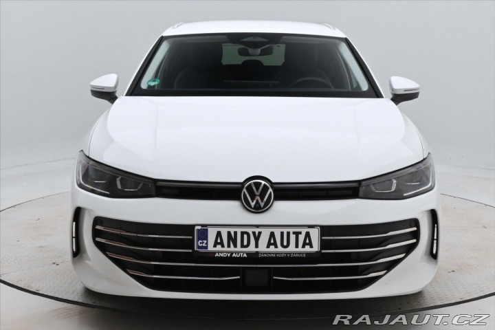 Volkswagen Passat 2,0 TDI 110 kW DSG Busine 2024