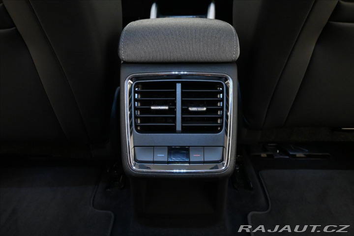 Škoda Enyaq iV 60 132 kW SoH 89% Záru 2022