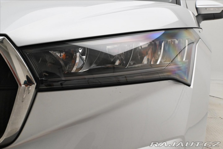 Škoda Enyaq iV 60 132 kW SoH 89% Záru 2022