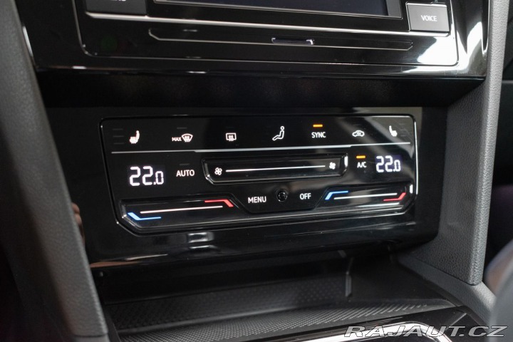 Volkswagen Passat 1.5 TSI DSG*BUSINESS*DPH* 2024