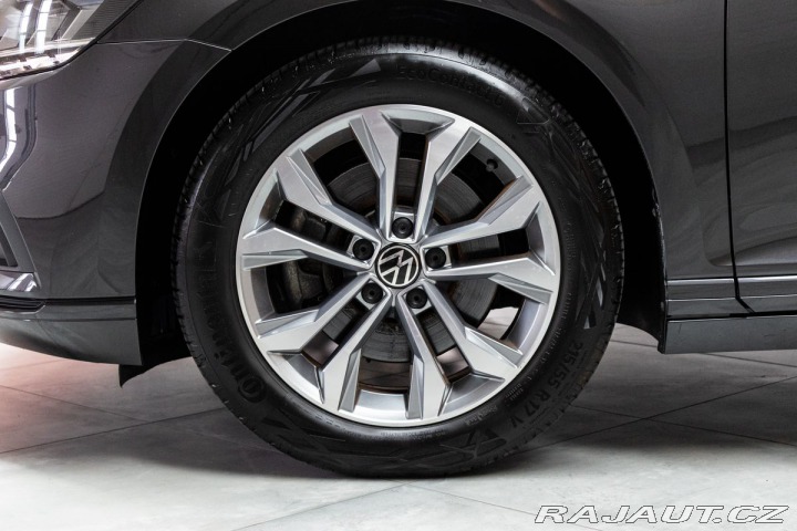 Volkswagen Passat 1.5 TSI DSG*BUSINESS*DPH* 2024