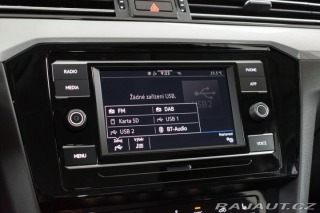 Volkswagen Passat 1.5 TSI DSG*BUSINESS*DPH* 2024