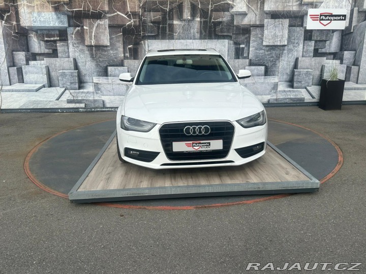 Audi A4 2.0TDi,105KW,VYHŘ.SED.,TE 2012