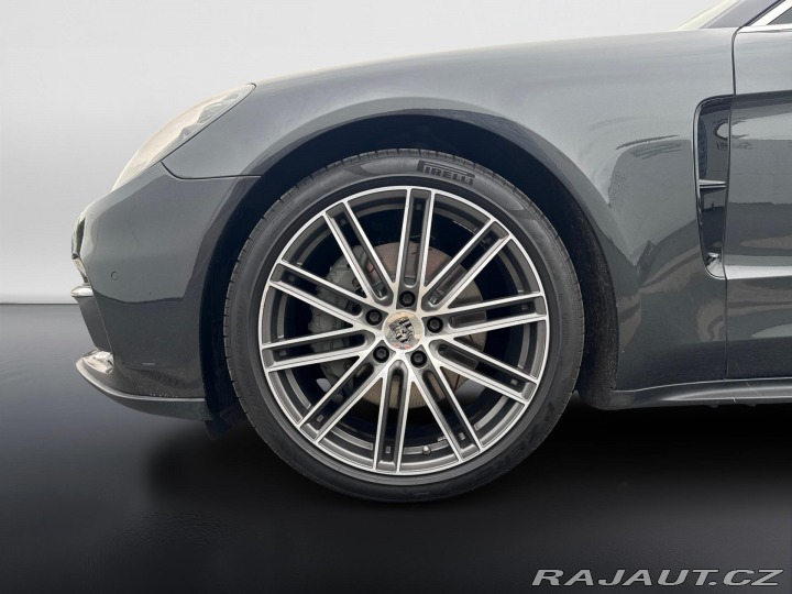 Porsche Panamera 4S 2016