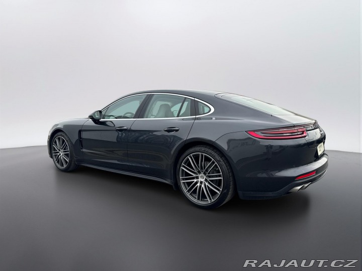 Porsche Panamera 4S 2016
