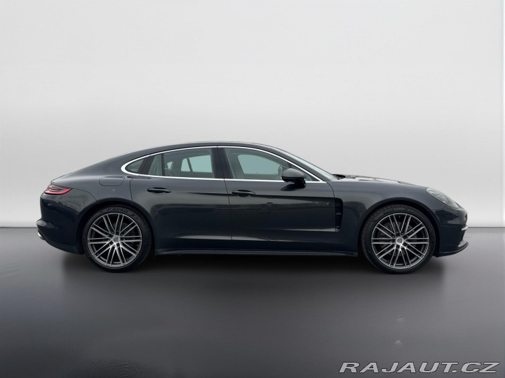Porsche Panamera 4S 2016