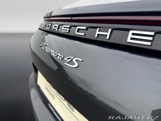 Porsche Panamera 4S 2016