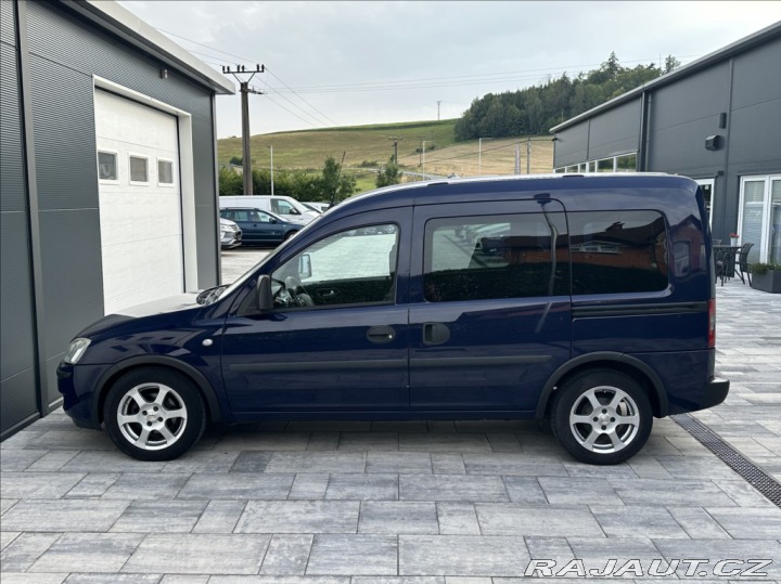 Opel Combo 1,3 CDTI 75PS  Edition A/ 2009
