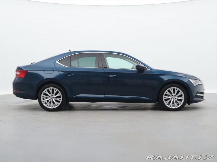 Škoda Superb 2.0 TDI 110kW CZ 1.Maj LE 2021
