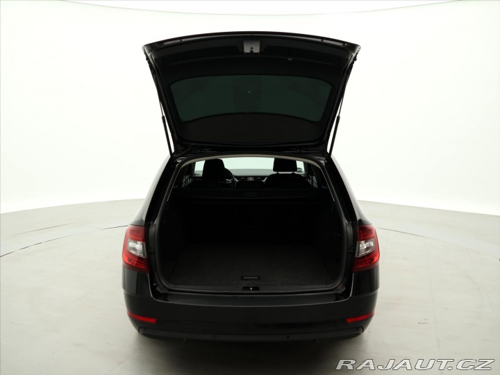 Škoda Octavia 2,0 TDI DSG Soleil 2020