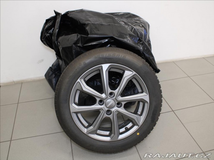 Hyundai Bayon 1,2 i Kam. 2xSady k. 17 8 2023