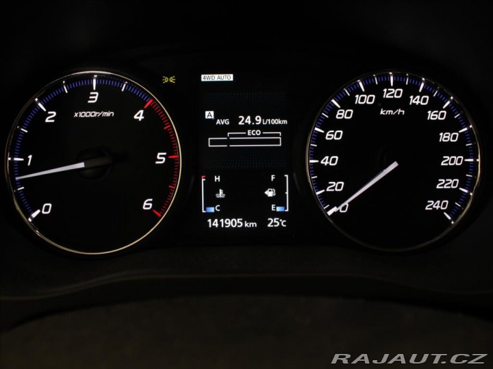 Mitsubishi Outlander 2,3 DI-D 110kW 4x4 7-míst 2016