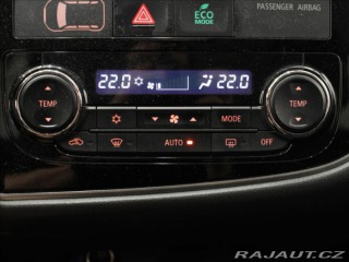 Mitsubishi Outlander 2,3 DI-D 110kW 4x4 7-míst 2016