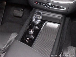 Volvo XC60 2,0 T8 AWD Ultra Black ed 2025
