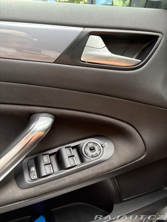 Ford Mondeo 1,6 118 kW (2013) 120 0 2013