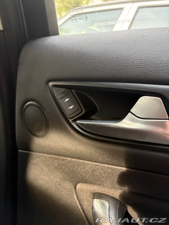 Ford Mondeo 1,6 118 kW (2013) 120 0 2013
