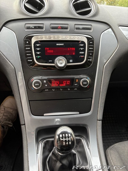 Ford Mondeo 1,6 118 kW (2013) 120 0 2013