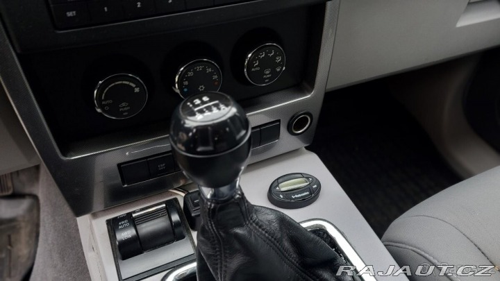 Jeep Cherokee 2,8 2009