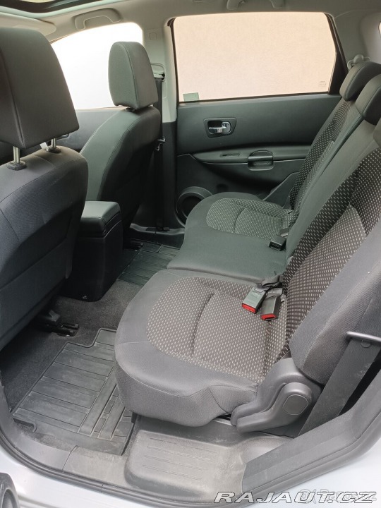 Nissan Qashqai +2 2009