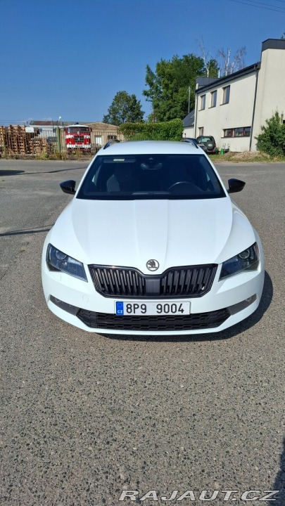 Škoda Superb 2,0 3 Sportline 4x4 1800