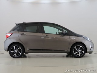 Toyota Yaris 1.5,Hybrid,Selection,CZ 2019