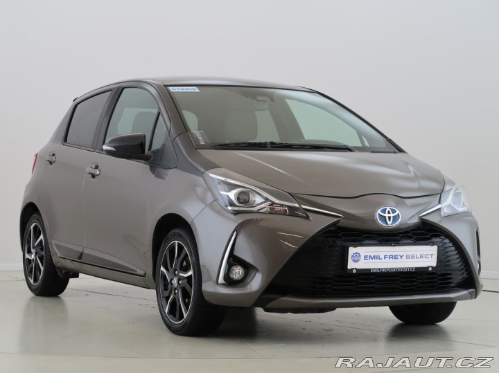 Toyota Yaris 1.5,Hybrid,Selection,CZ 2019