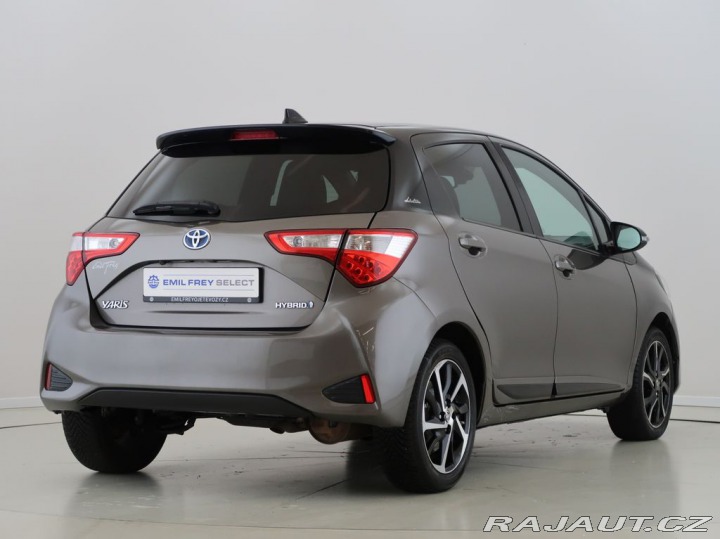 Toyota Yaris 1.5,Hybrid,Selection,CZ 2019