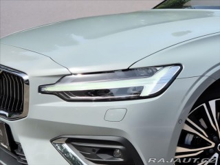 Volvo V60 2,0 B4 2025