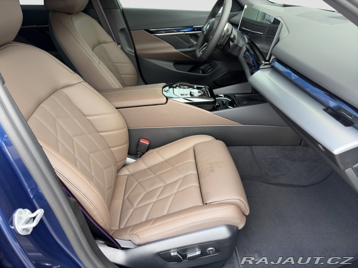 BMW 5 550e xDrive Touring 2026