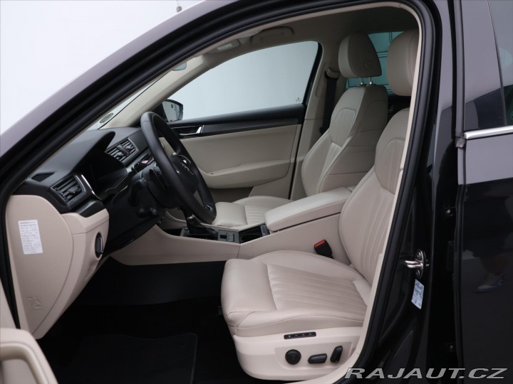 Škoda Superb 2,0 TDI DSG 4x4 CZ Style 2022
