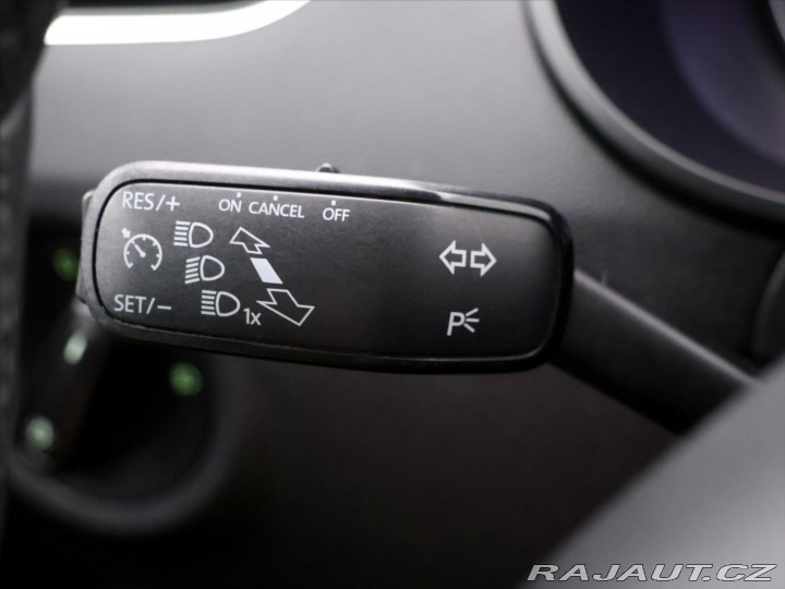 Škoda Octavia 1,6 TDI Ambition LED Navi 2017