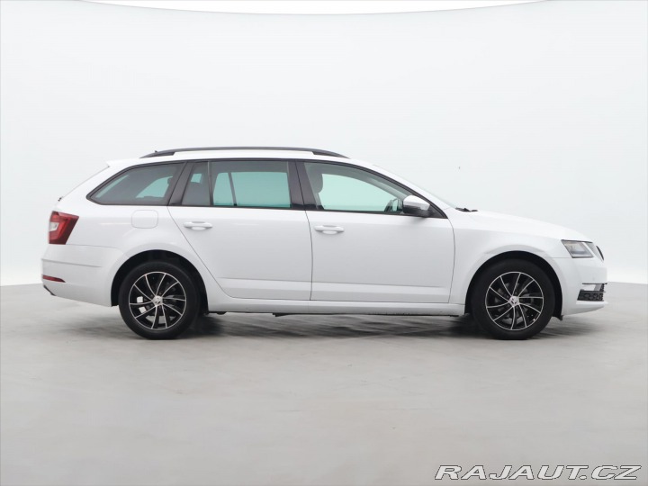Škoda Octavia 1,6 TDI Ambition LED Navi 2017