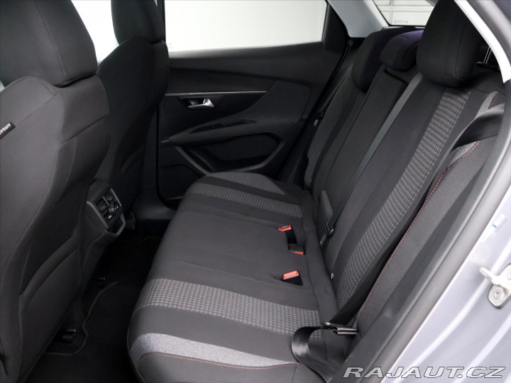 Peugeot 3008 1,2 PT 96kW Aut.klima CZ 2017