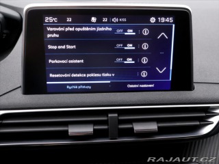 Peugeot 3008 1,2 PT 96kW Aut.klima CZ 2017
