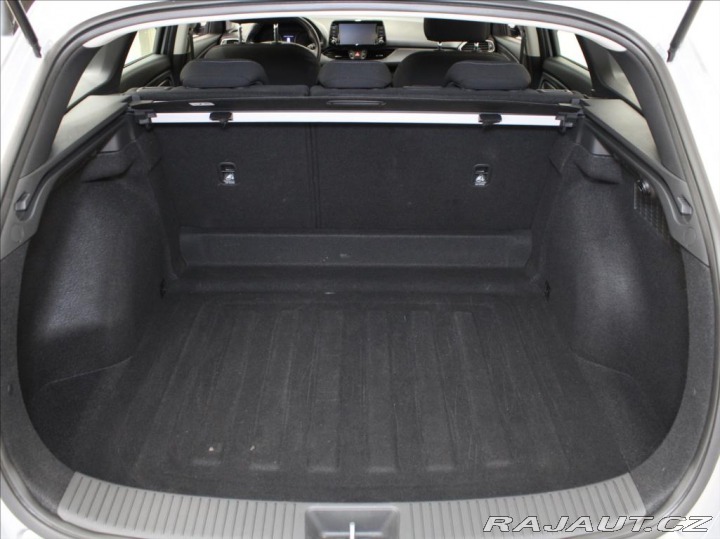 Hyundai i30 1,0 T-GDi 88kW 37tkm.Záru 2024