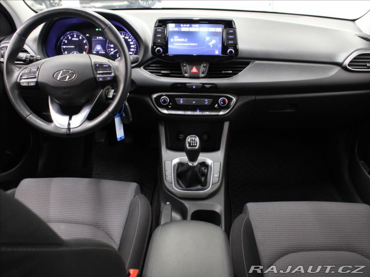Hyundai i30 1,0 T-GDi 88kW 37tkm.Záru 2024