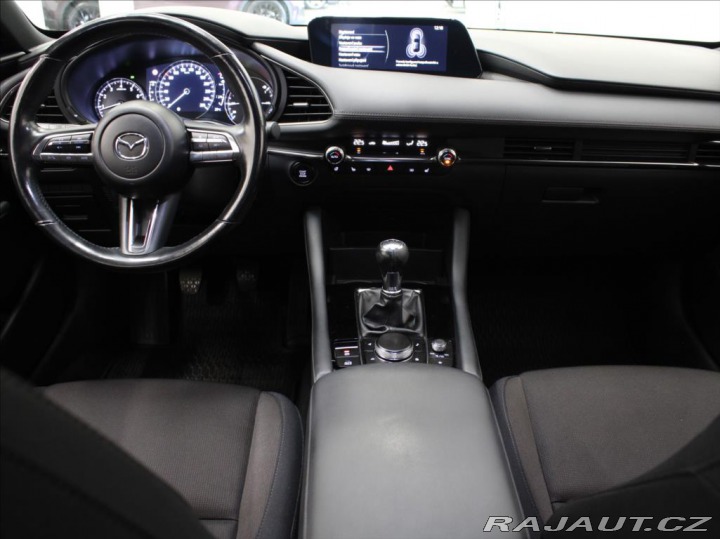 Mazda 3 2,0 G120 PLUS 1.maj. 6L-Z 2023
