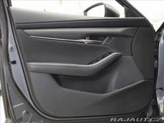 Mazda 3 2,0 G120 PLUS 1.maj. 6L-Z 2023