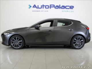 Mazda 3 2,0 G120 PLUS 1.maj. 6L-Z 2023