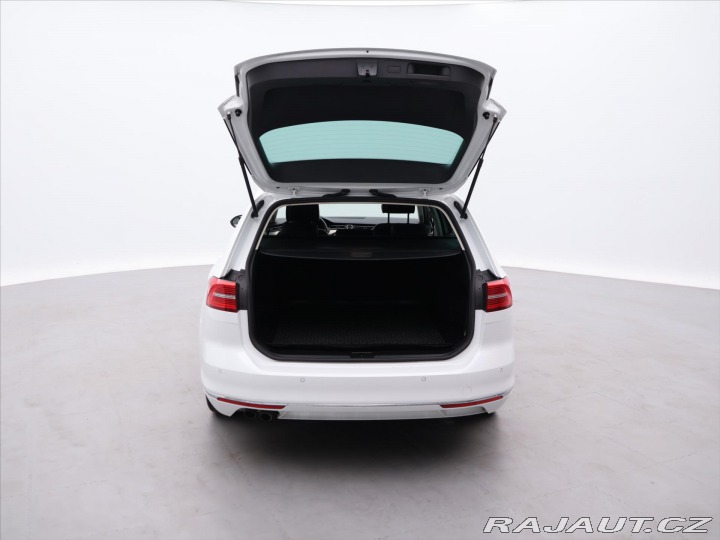 Volkswagen Passat 2,0 TDI 140k DSG Highline 2017