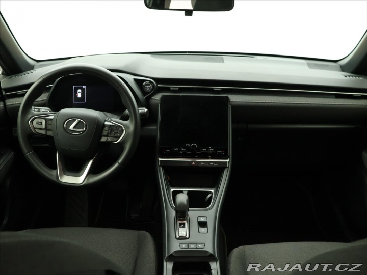 Lexus Ostatní modely LBX 1,5 HEV FWD 100kW CZ 1.Ma 2024