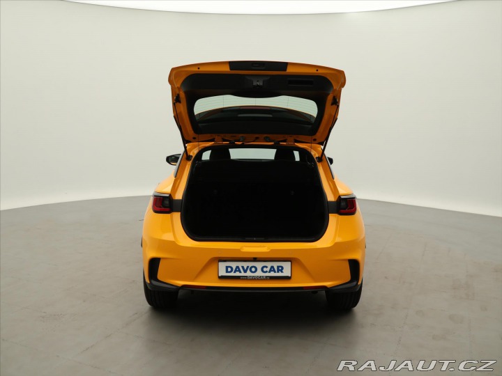 Lexus Ostatní modely LBX 1,5 HEV FWD 100kW CZ 1.Ma 2024