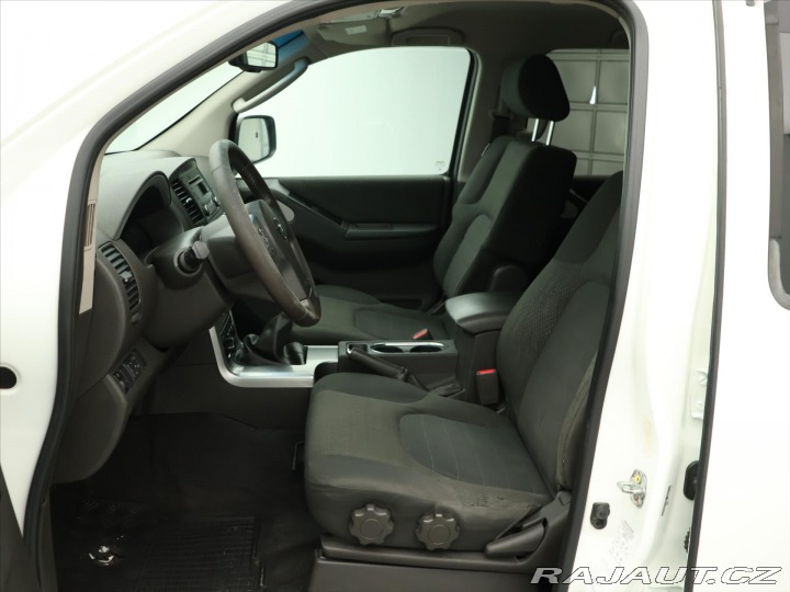 Nissan Pathfinder 2,5 dCi 140kW 4x4 7-Míst 2012