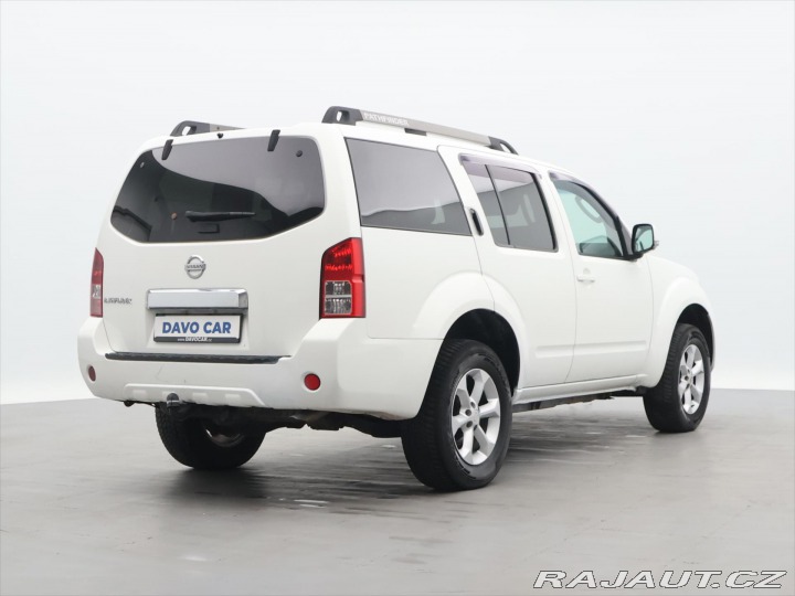 Nissan Pathfinder 2,5 dCi 140kW 4x4 7-Míst 2012