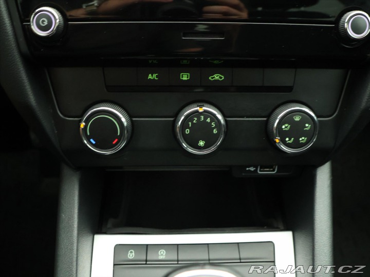 Škoda Octavia 1.6 TDI 85kW Ambition CZ 2019