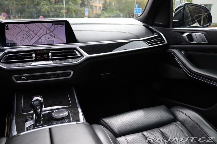 BMW X7 7místné SUV BMW X7 xDrive 2019