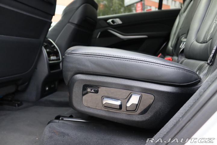 BMW X7 7místné SUV BMW X7 xDrive 2019